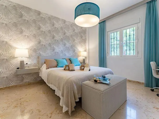 Faro'S Villa Horizonte Near Seabeach Benalmadena